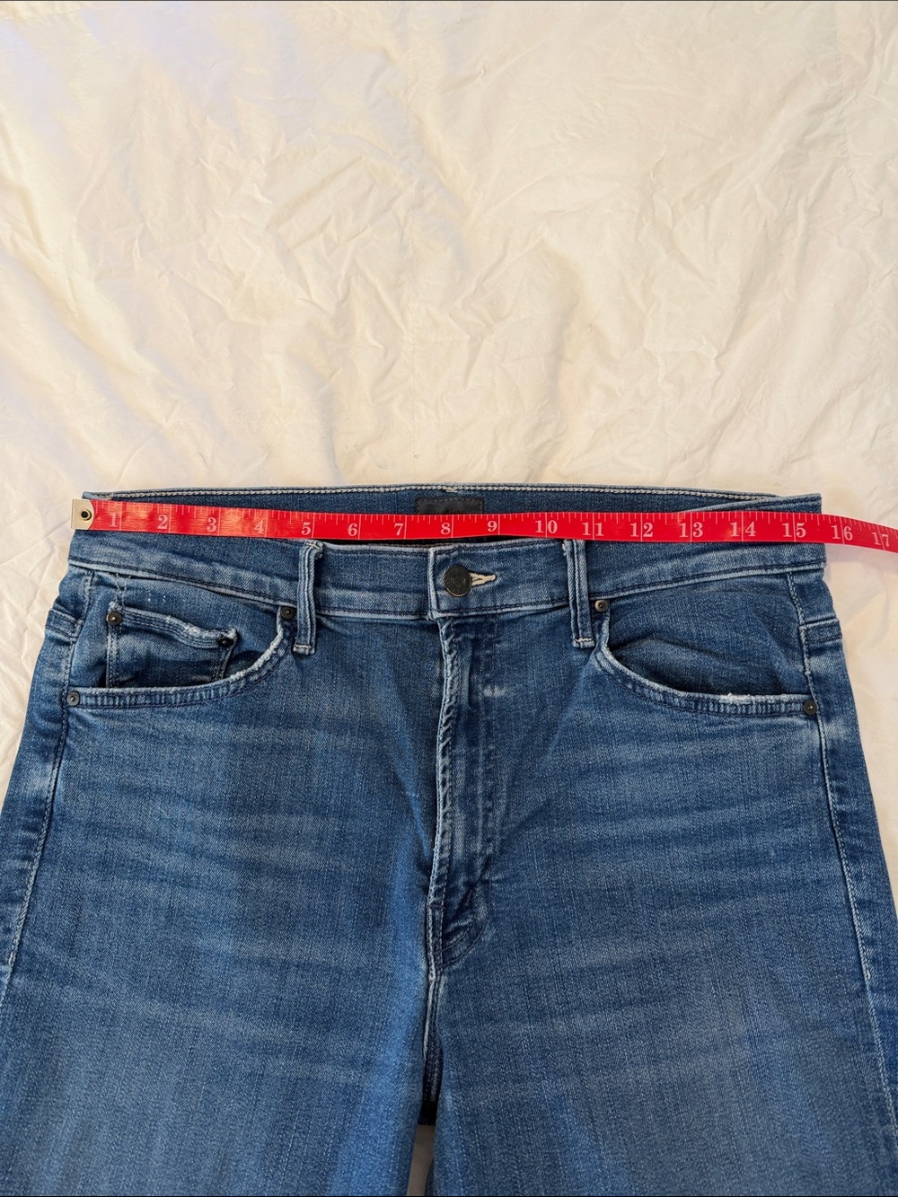 MOTHER The Insider Cropped Step Flair Jeans - Picture 3 of 7